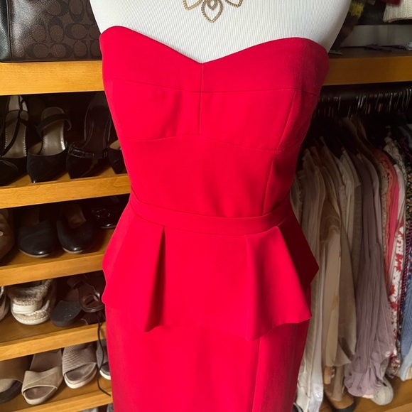 ⭐️BOGO FREE⭐️ NWOT BCBG MaxAzria Penelope Elegant Red Strapless Dress - Picture 6 of 12